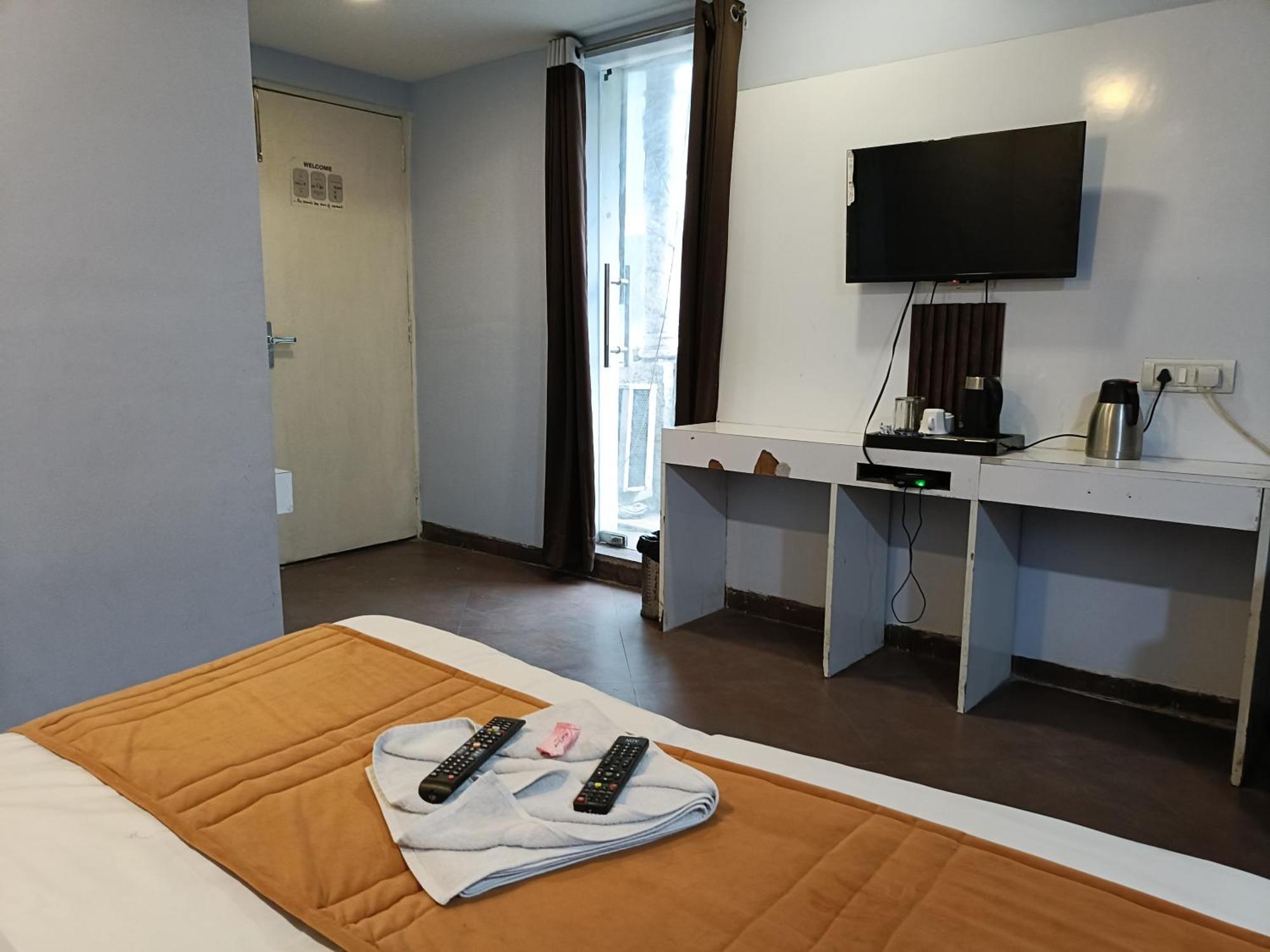 Hotel Heritage Home Walking 1 Minuit From R K Ashram Metro Station Neu-Delhi Exterior foto
