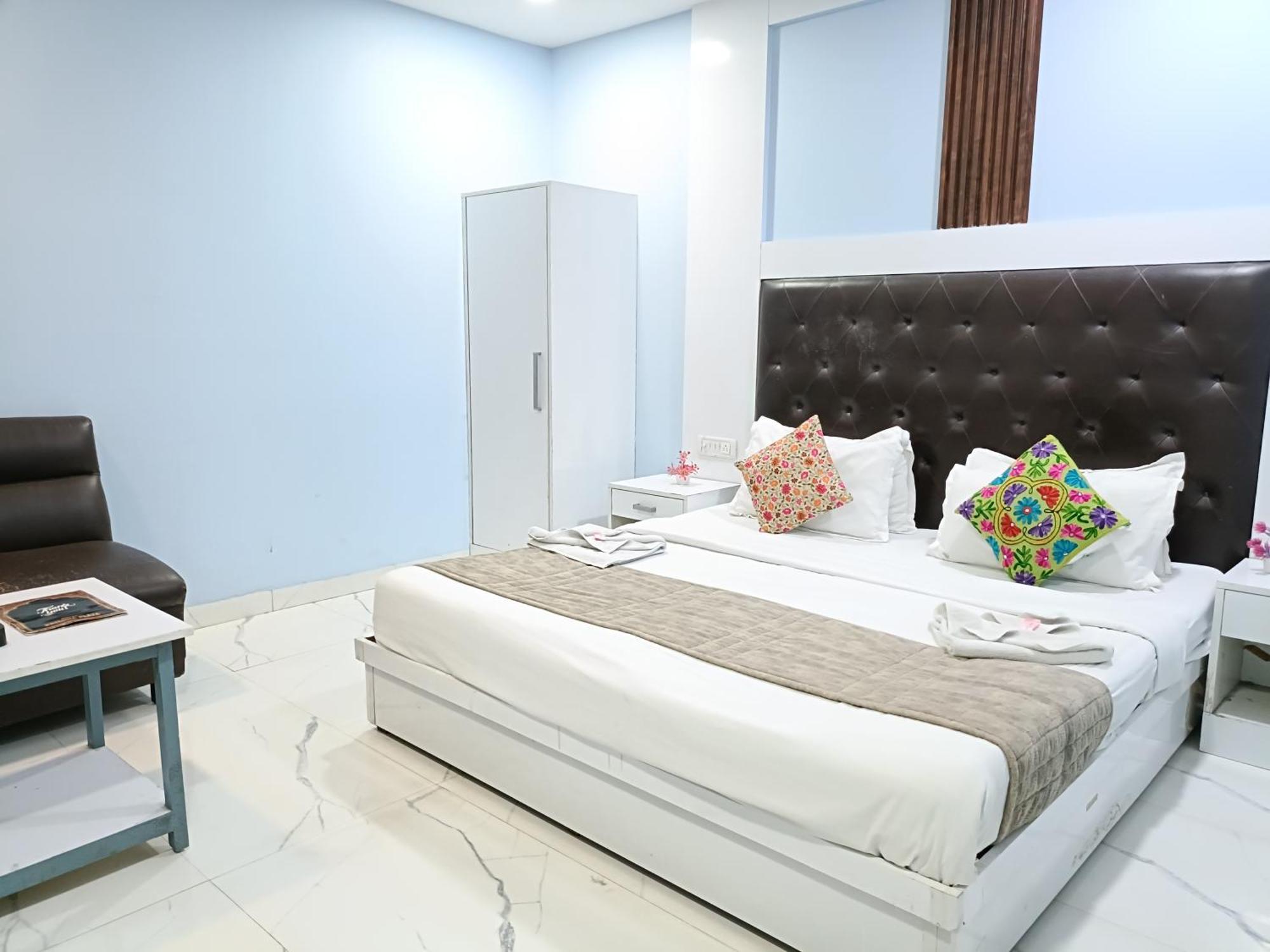 Hotel Heritage Home Walking 1 Minuit From R K Ashram Metro Station Neu-Delhi Exterior foto